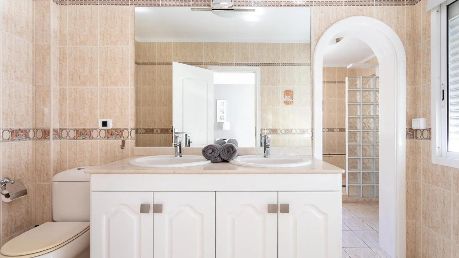 Luxurious Villa 1,5 Kilometers From Costa Adeje Spain